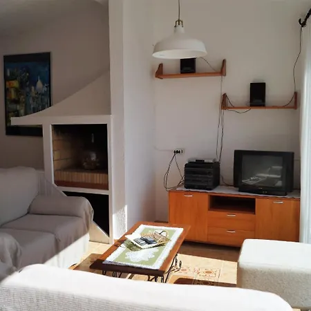 Mango 滨海略雷特